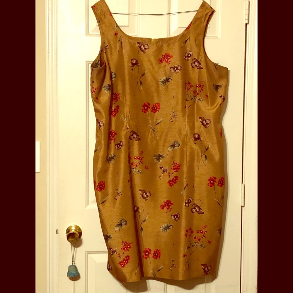 Dark Gold Flora 🌺 Print Dress